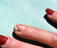 Ongle arraché ou faux ongle arraché : que faire ?