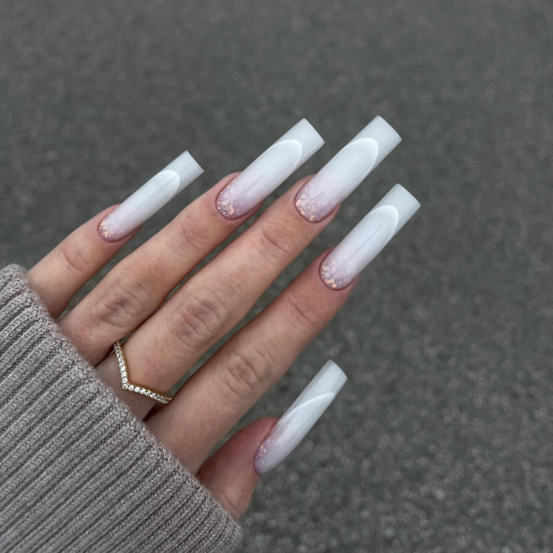 AcryGel Milky love en Pot - Résistant et Facile à Travailler