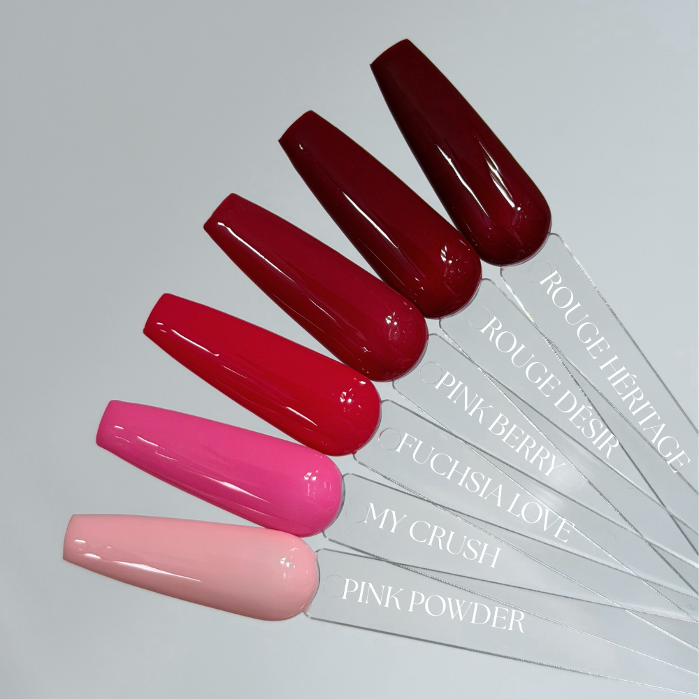 Photo-nuancier-des-vernis-semi-permanents-de-la-box-Bisou-Bear-de-Velvet-Extension